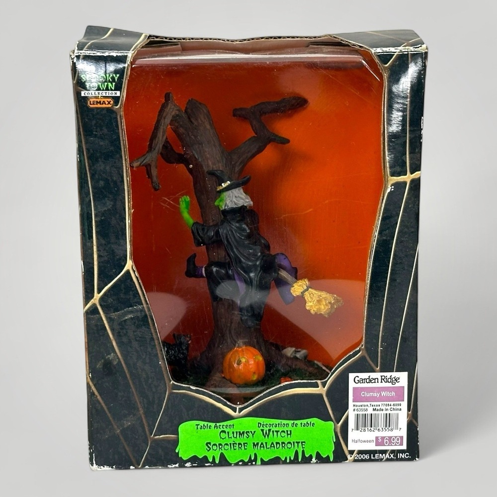 Lemax Spooky Town Clumsy Witch Halloween Figurine 2006 w Box Collectible